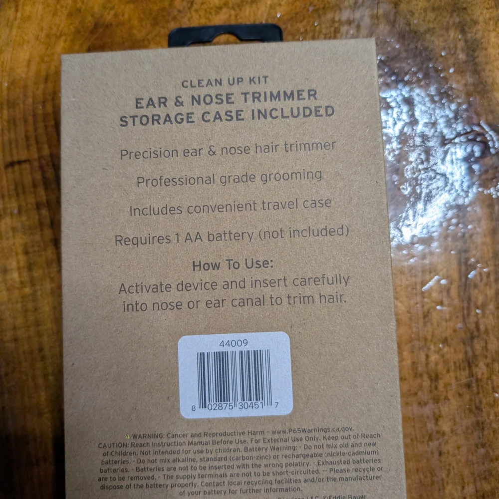 Eddie Bauer Dark Green Ear & Nose Trimmer - Picture 3 of 3